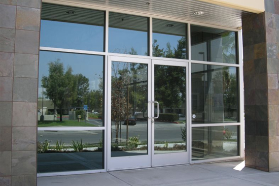 Los Banos-commercial-door-repair